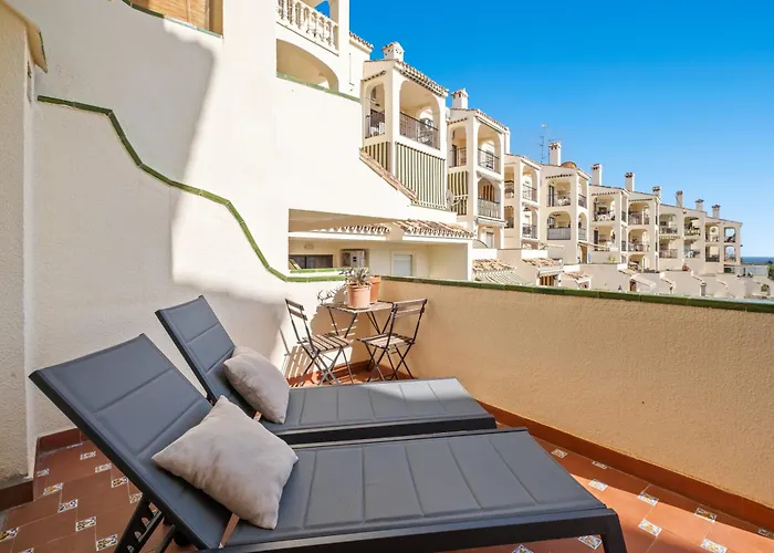 Amazing Apartment With Sea View & Big Terrace