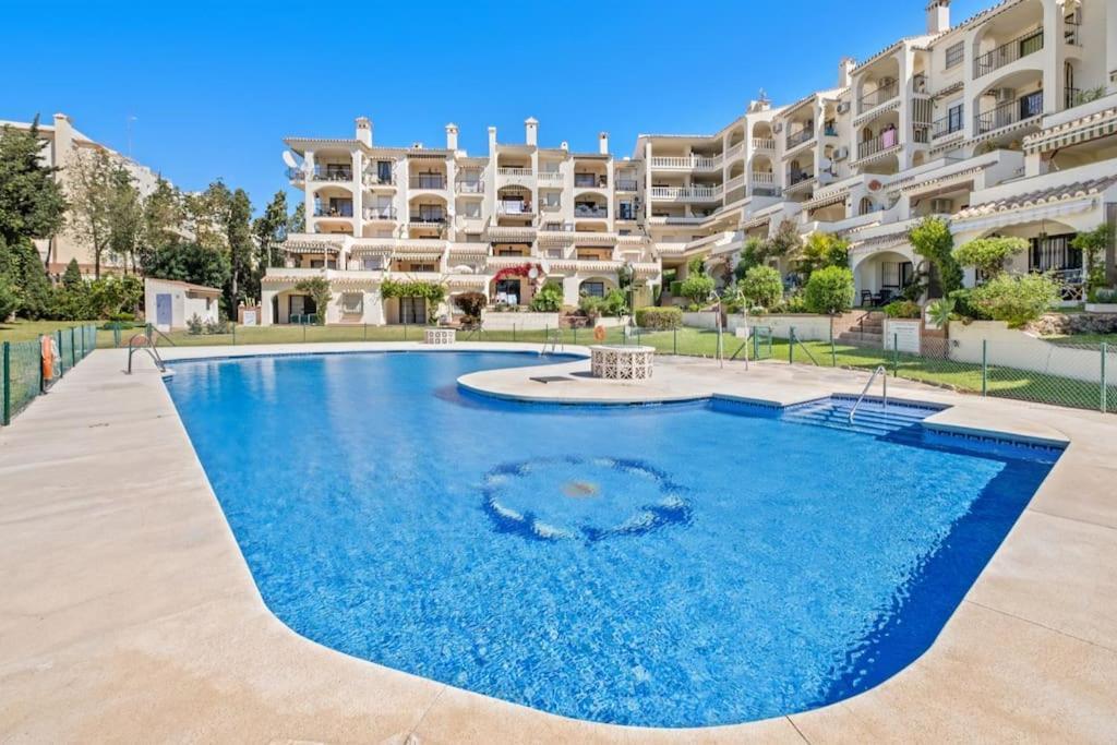 Amazing With Sea View & Big Terrace