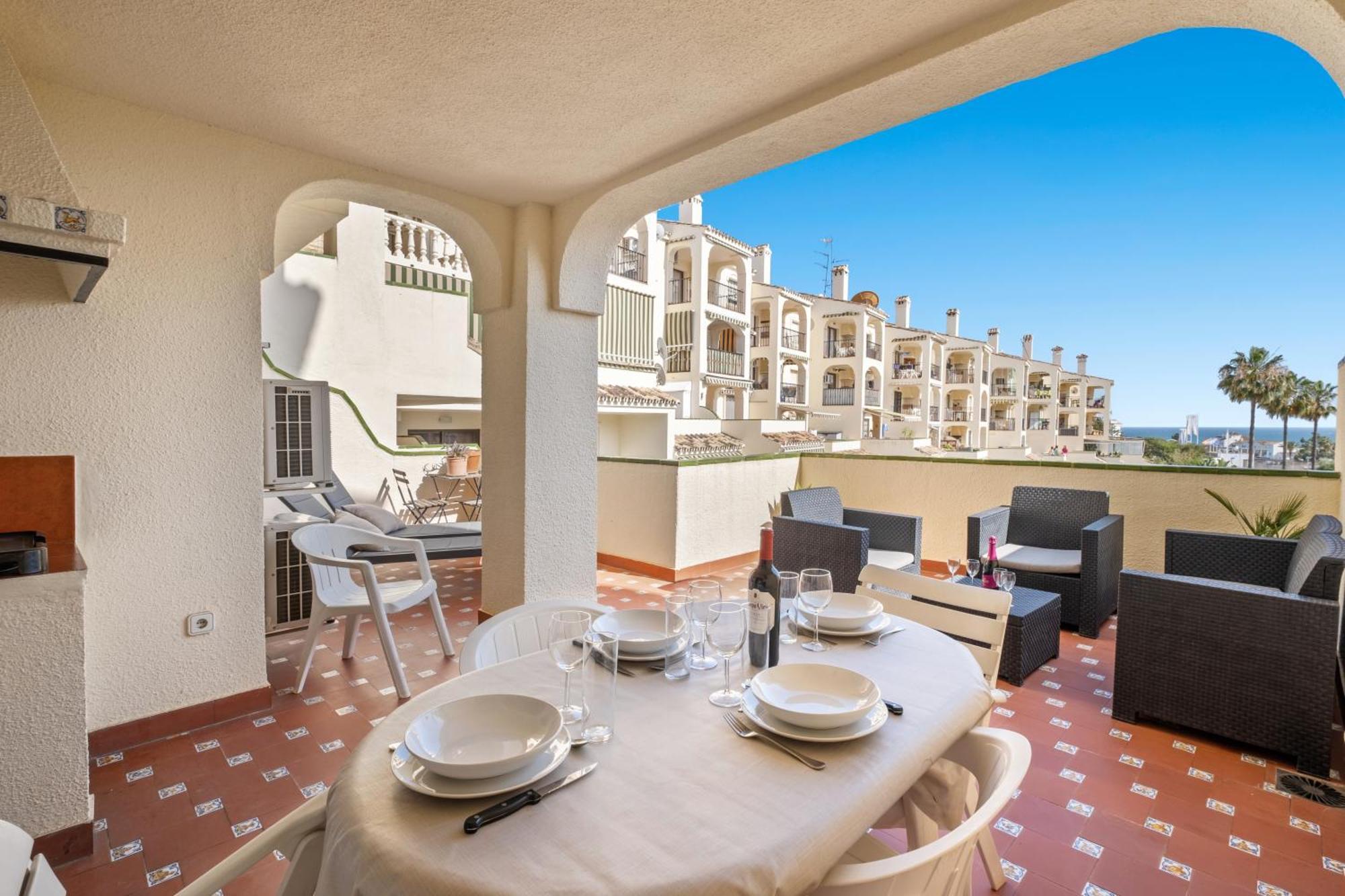 Amazing With Sea View & Big Terrace Apartamento Mijas